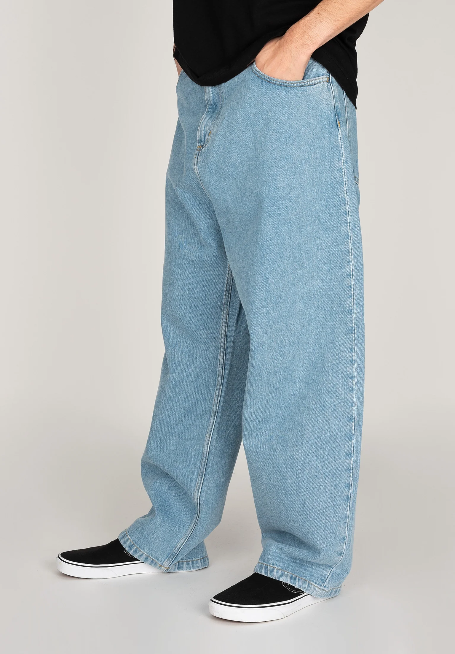 Brandon Pant - Image 3