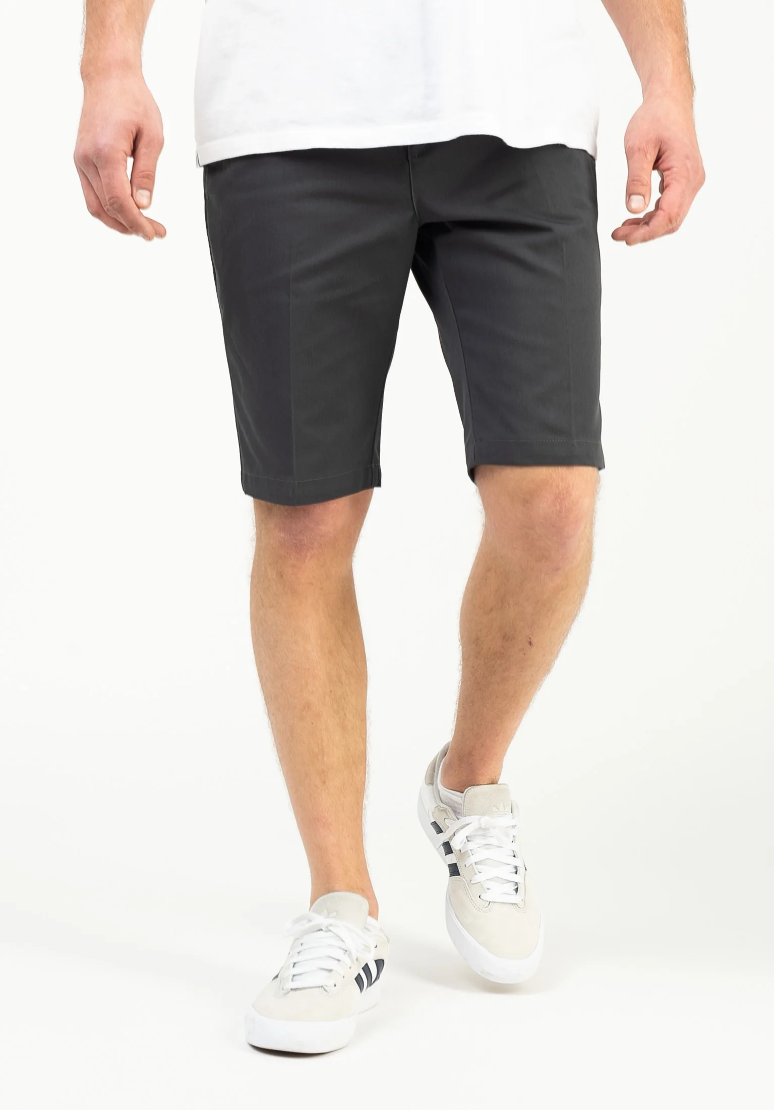 Slim Fit Short