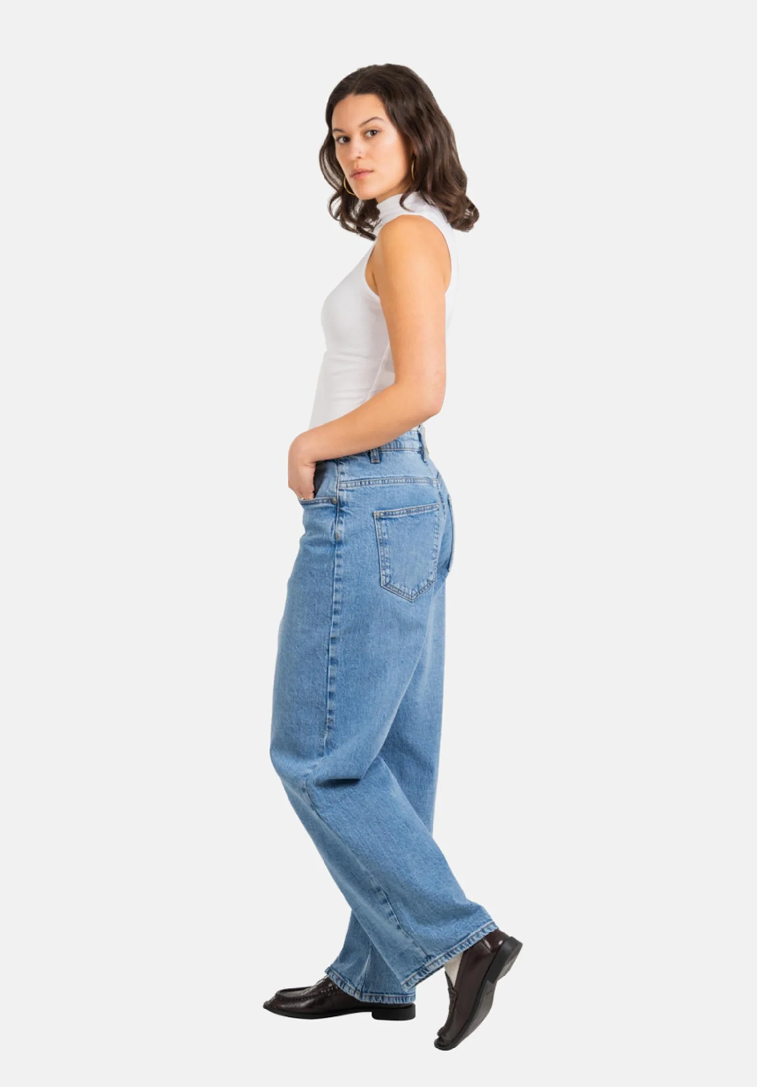 Women Chloé Baggy - Image 2